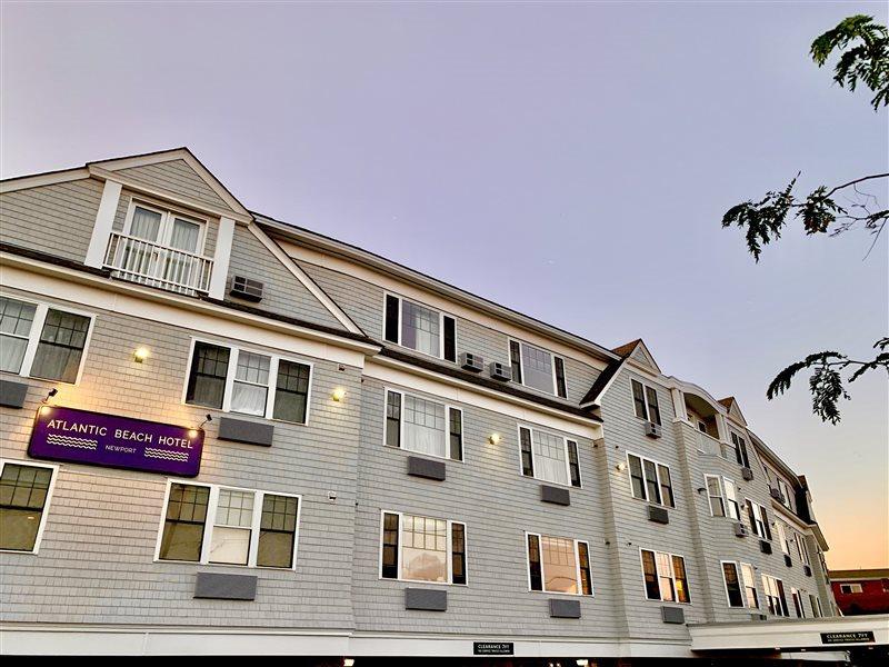 Comfort Inn At Newport Beach Мидълтаун Екстериор снимка