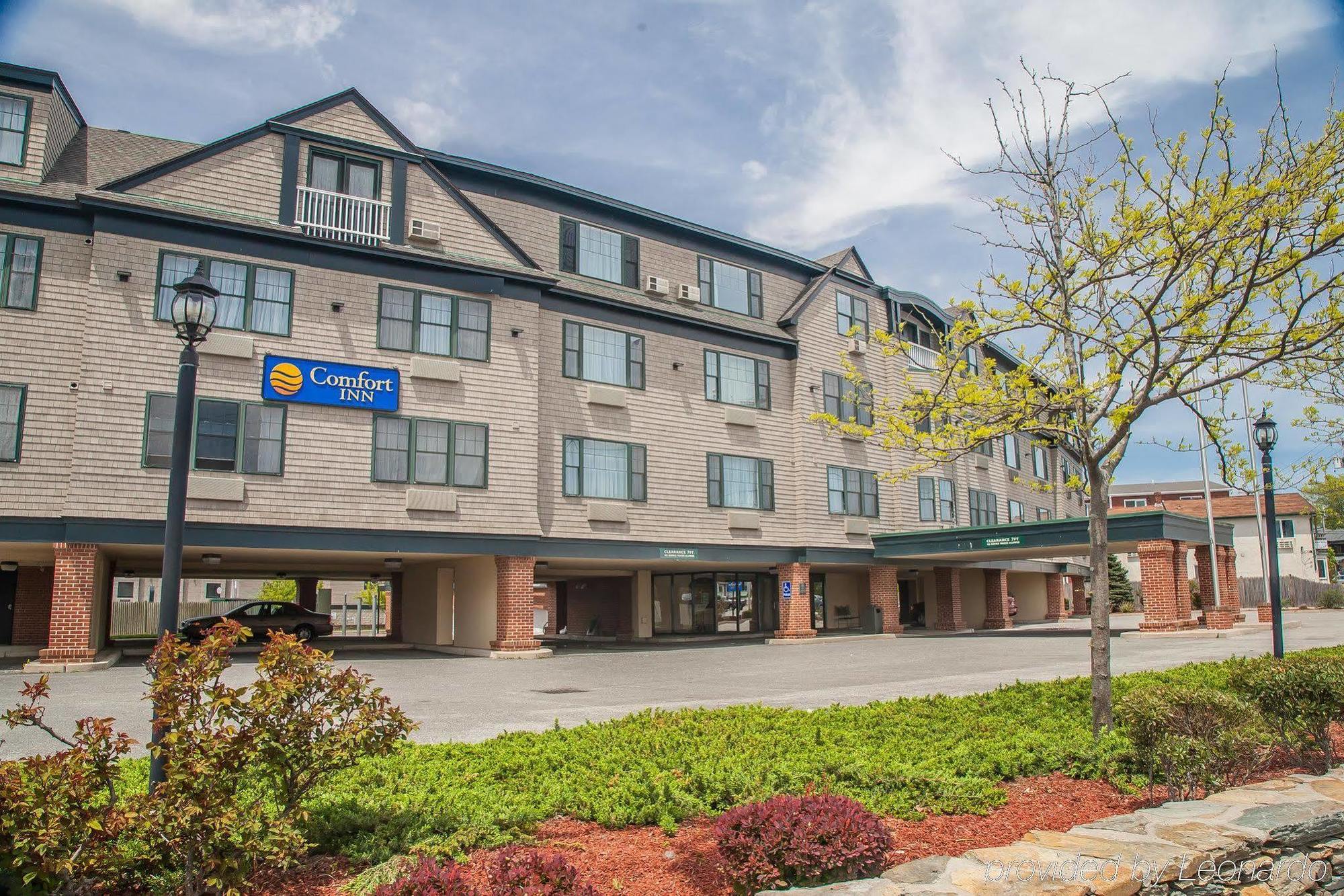 Comfort Inn At Newport Beach Мидълтаун Екстериор снимка